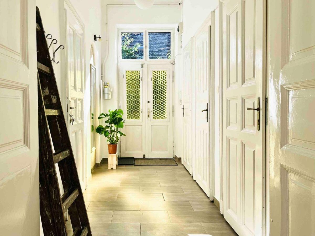Your Charming And Spacious Historical Apartment
